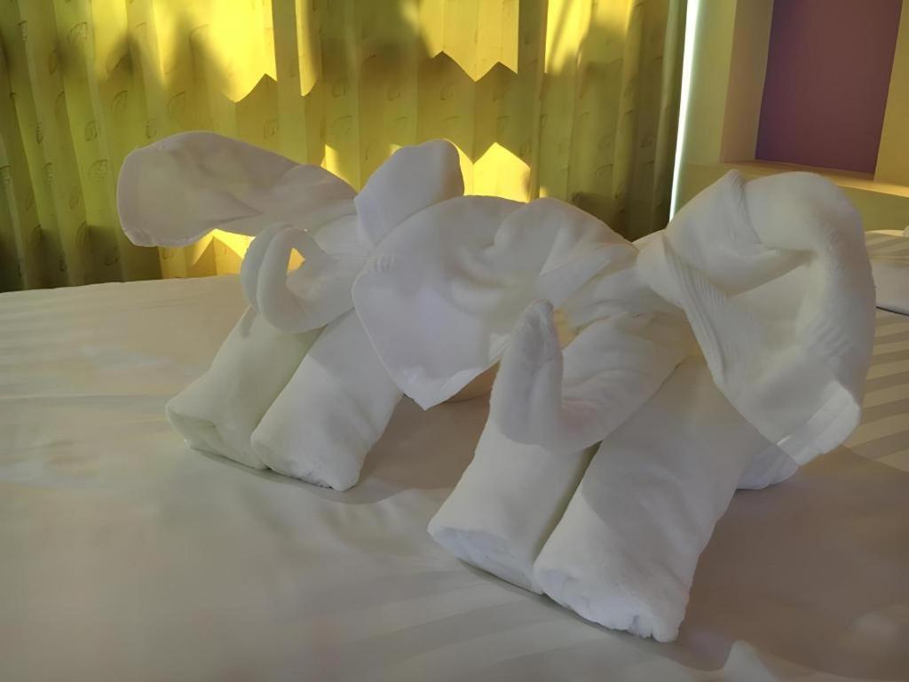 Na Tubthieng Boutique Resort Trang Kültér fotó