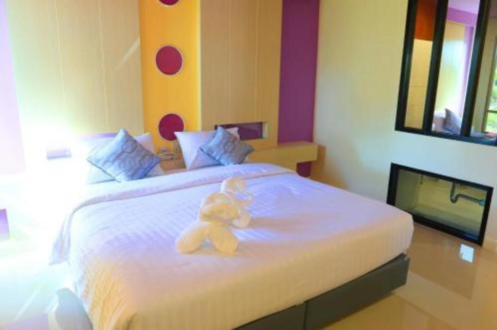 Na Tubthieng Boutique Resort Trang Kültér fotó