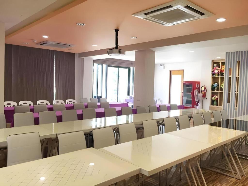 Na Tubthieng Boutique Resort Trang Kültér fotó